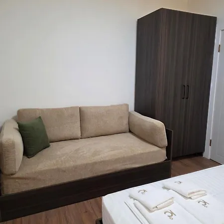 Kc 3 Apartment Berat